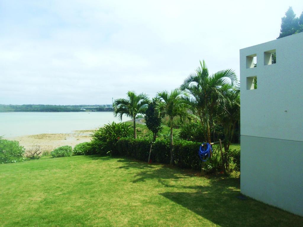 The Green Terrace Aparthotel Miyakojima  Ngoại thất bức ảnh